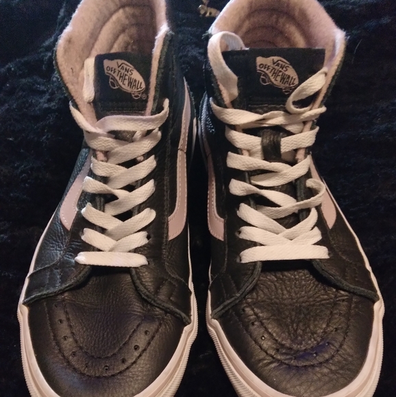 black leather vans mens size 9